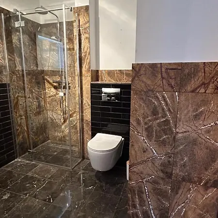 Apart-hotel Lesna &
