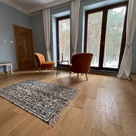 Lesna & 아파트호텔