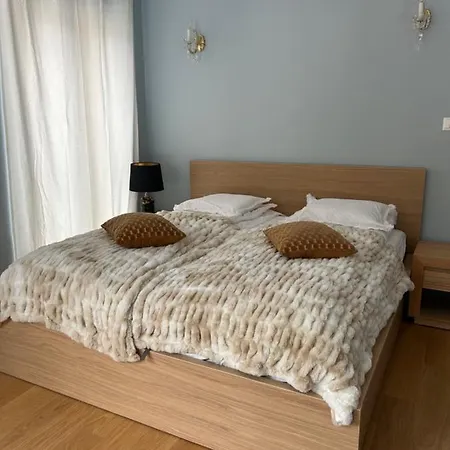 아파트호텔 Lesna & 피츠