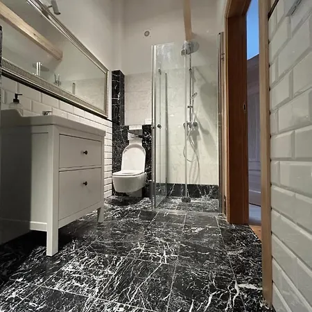 Lesna & 아파트호텔 피츠