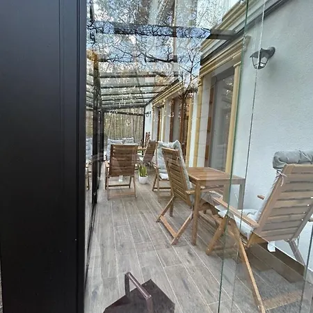 公寓式酒店 Lesna & 3*