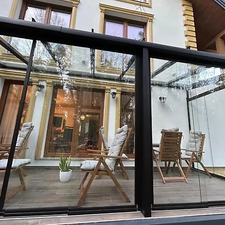 아파트호텔 Lesna &