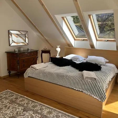 아파트호텔 Lesna &