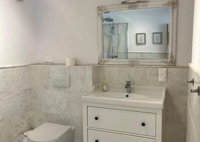 Aparthotel Lesna & 3*